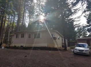 944 N Old Stage Rd, Cave Junction, OR 97523