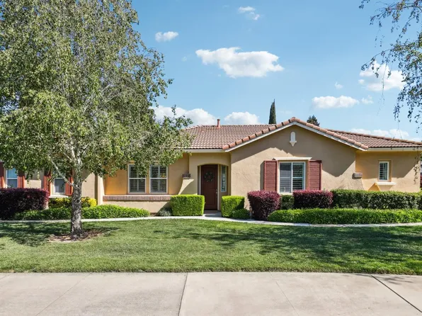 8040 Linda Isle Ln, Sacramento, CA 95831