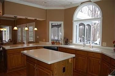5th image of 2023 E Highgate Ct