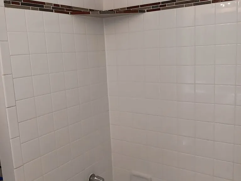 110 Middlesex Dr — Photo 22