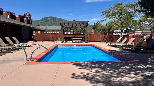 2245 Sidewinder Dr Photo 1