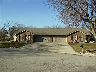 2nd image of 133-135 Maxwell Ct