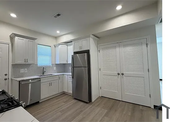 2078 Druid Park Dr #4 — Photo 8