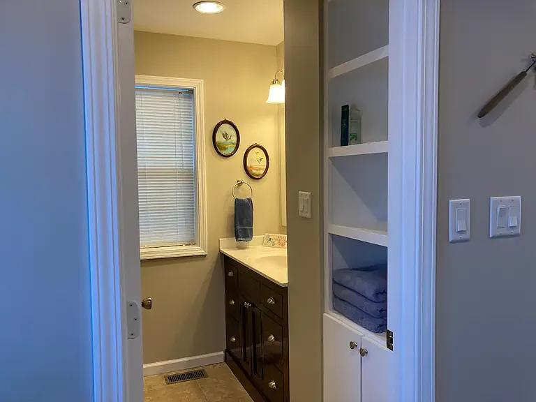 main level full bath