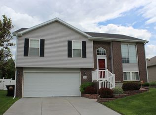 8000 S 20th St, Lincoln, NE 68512