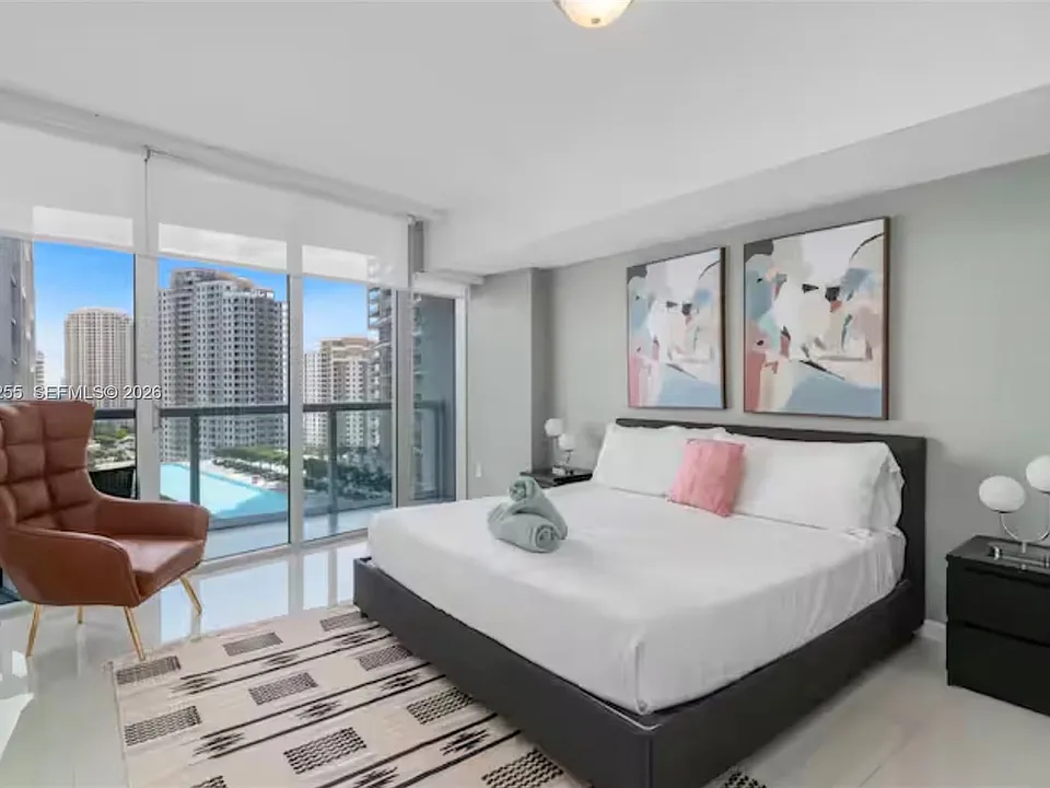 485 Brickell Ave #1901