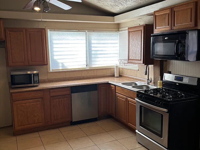 Nice open kitchen