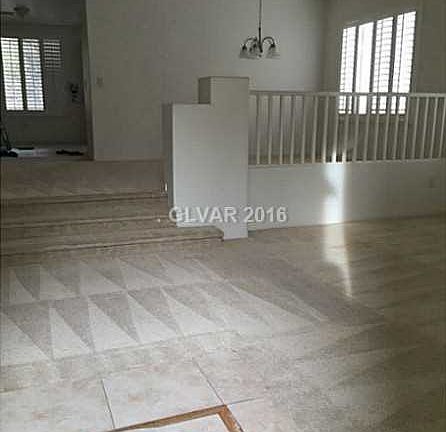 5th image of 220 Tayman Park Ave