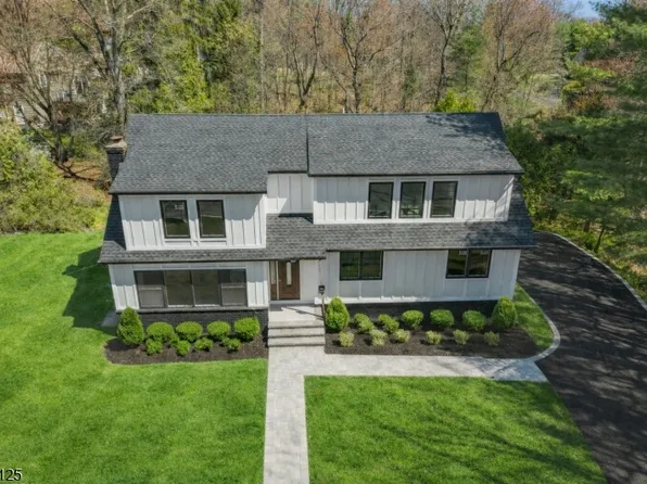 246 Fawn Rdg, Mountainside Boro, NJ 07092