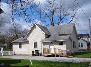2307 W 8th St, Anderson, IN 46016