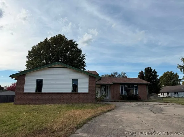 8 Dakota Pl, Muskogee, OK 74403