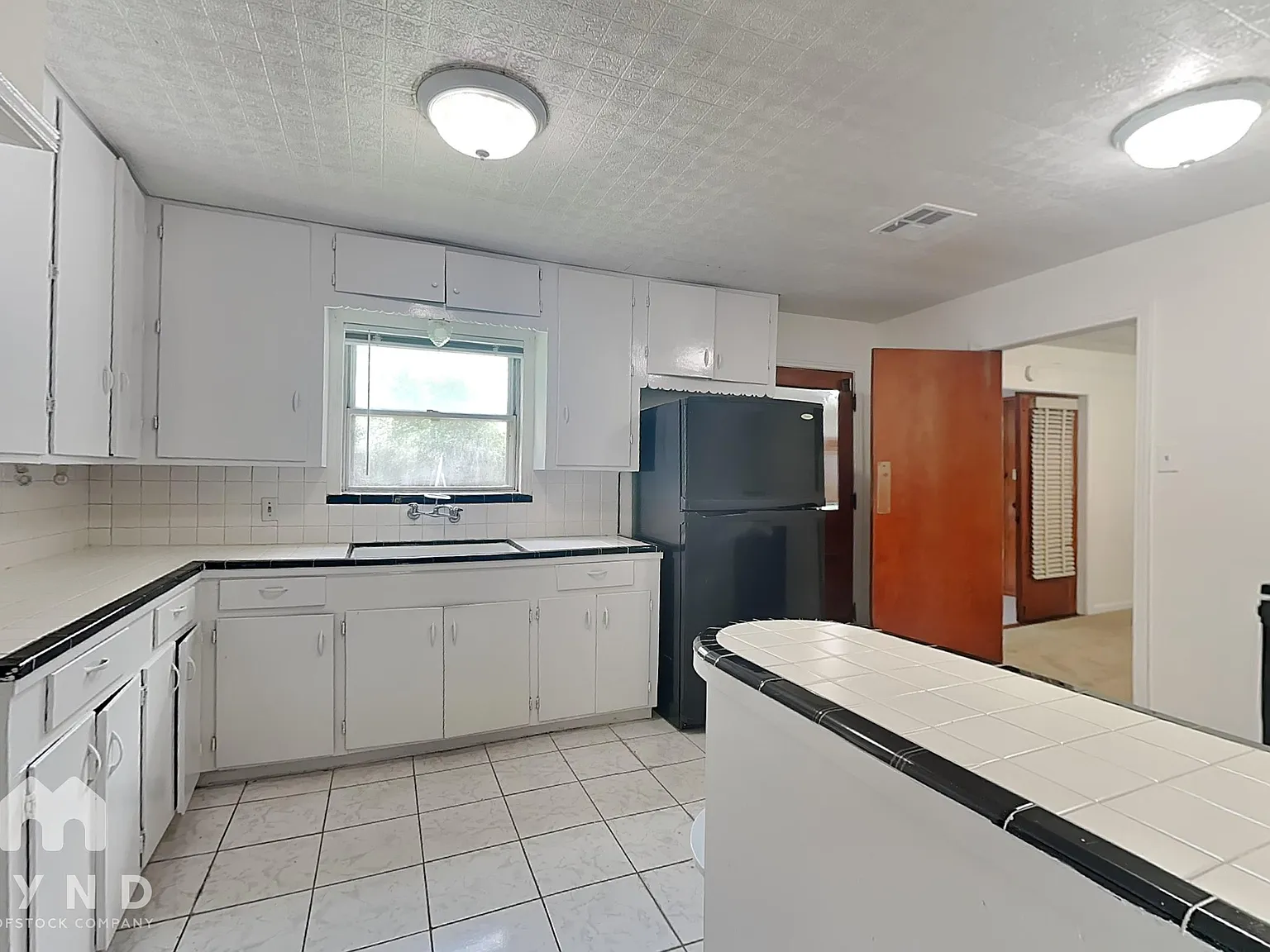 2 bed, 1.0 bath, 1356 sqft, $1,535 — Photo 4