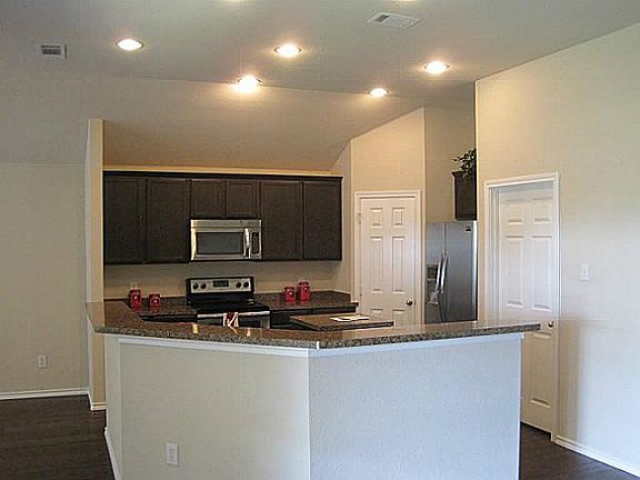 4th image of 2117 Turtle Cove Dr