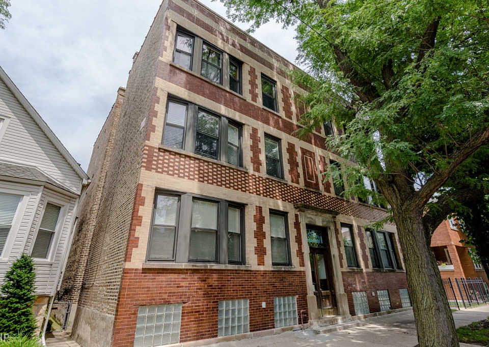 1st image of 2044 W Cuyler Ave APT 3E