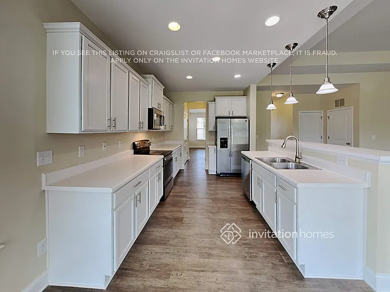 143 Davelyn Ct — Photo 7