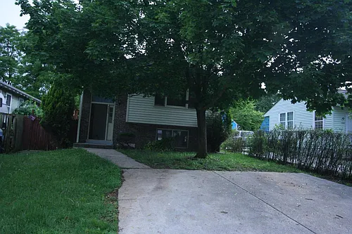 4805 Lexington Ave Photo 1