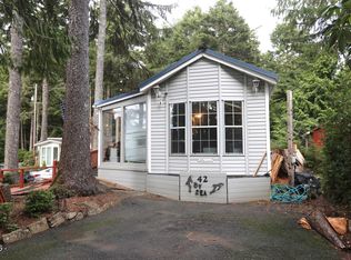 3700 Oregon Coast Hwy #42, Depoe Bay, OR