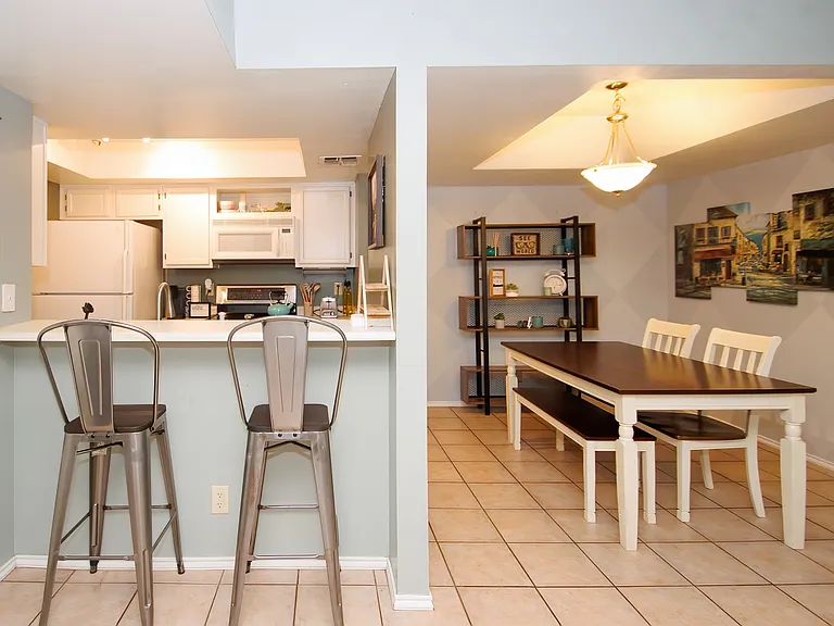 5402 E Windsor Ave #30 — Photo 6