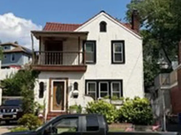 143-20 84th Dr, Jamaica, NY 11435