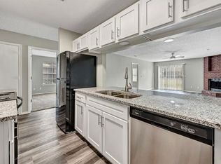 1352 & 1354 N Salem Rd, Fayetteville, AR 72704