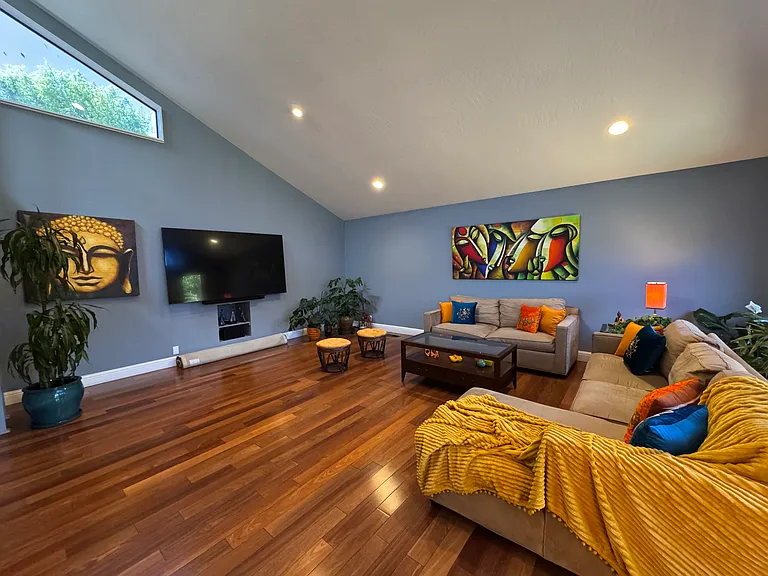 751 Verdi Dr — Photo 10
