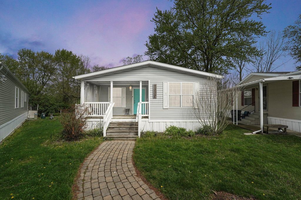 Real estate listing image