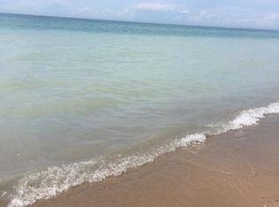 672 S Lakeshore Dr, Ludington, MI 49431