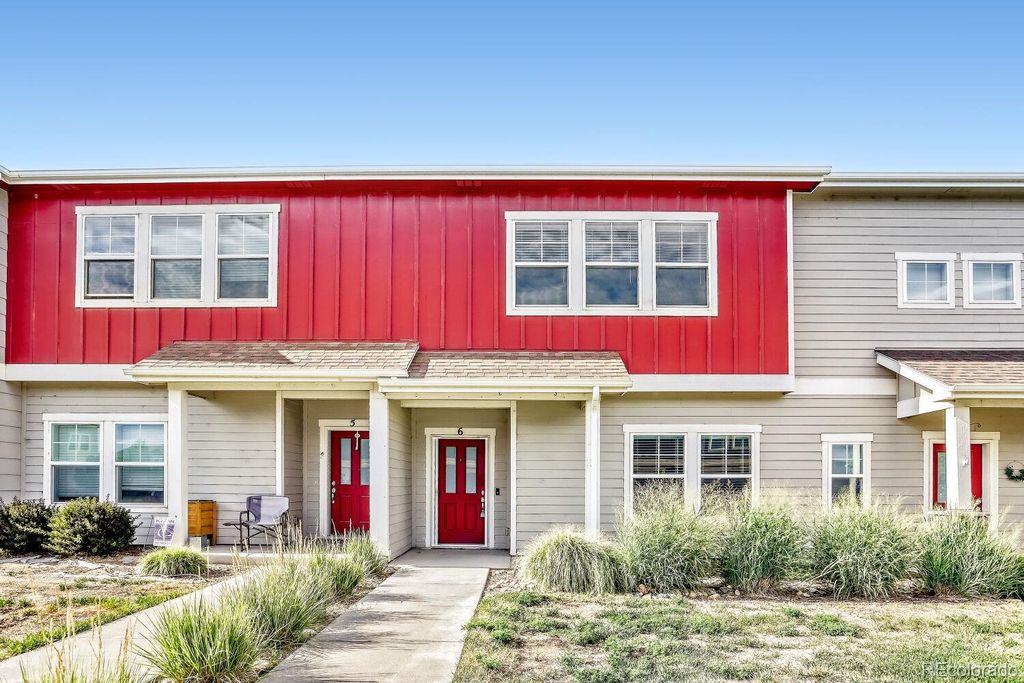 1686 Grand Avenue #6