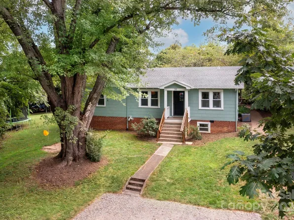 20 Valley View Rd, Asheville, NC 28803