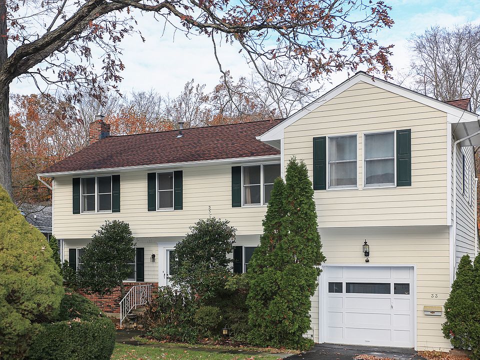 1st image of 33 Black Birch Ln