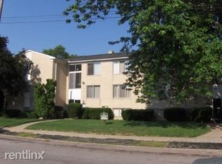 35 Monroe St APT 11, Pontiac, MI 48341