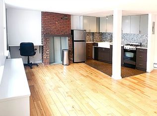 12 Catherine St #1, Brooklyn, NY 11211