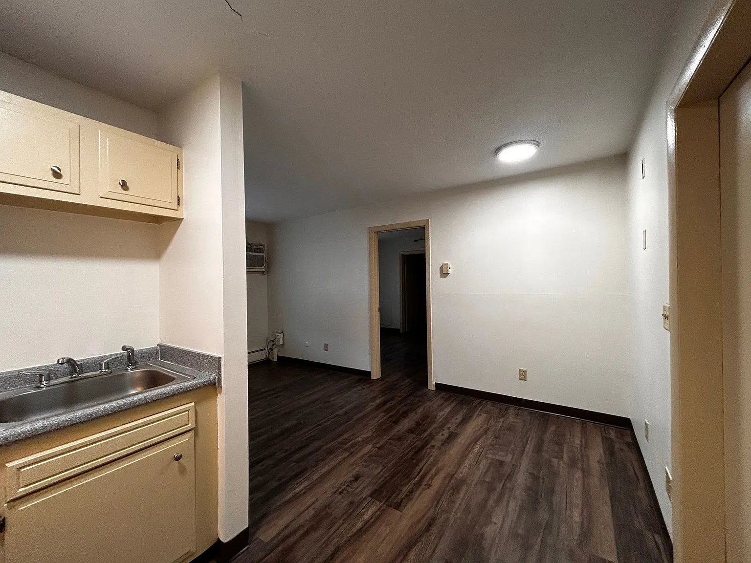1 bed, 1.0 bath, $1,495 — Photo 3