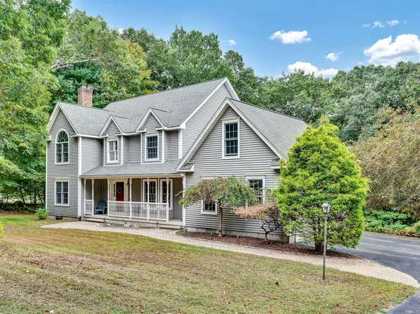 31 Hawks Landing, Hebron, CT 06231