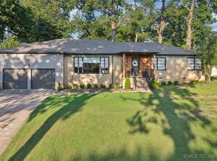 3425 S Zunis Ave, Tulsa, OK 74105