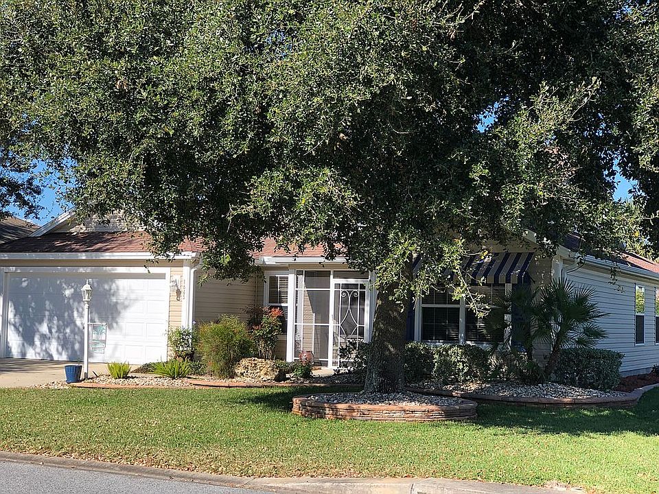 1st image of 1645 Abernethy Pl