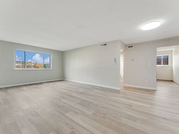 5th image of 775 Chestnut Ridge Rd APT 777-1
