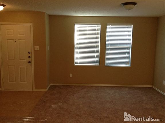 2nd image of 1621 Sierra Meadow Ln