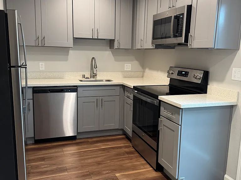 1503 Berrellesa St — Photo 1