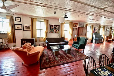 Rented by Level Group