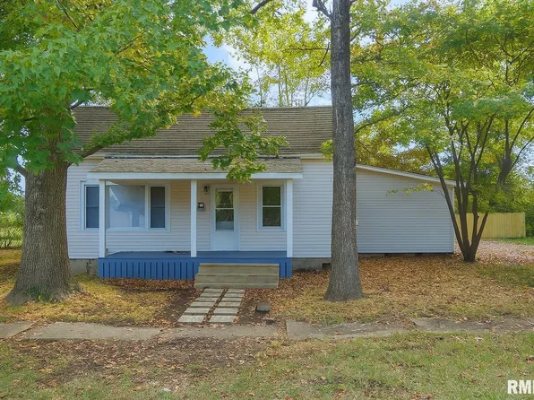 812 W Madison St, Herrin, IL 62948