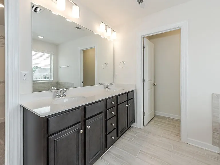 2018 Poplar Ridge Dr — Photo 21