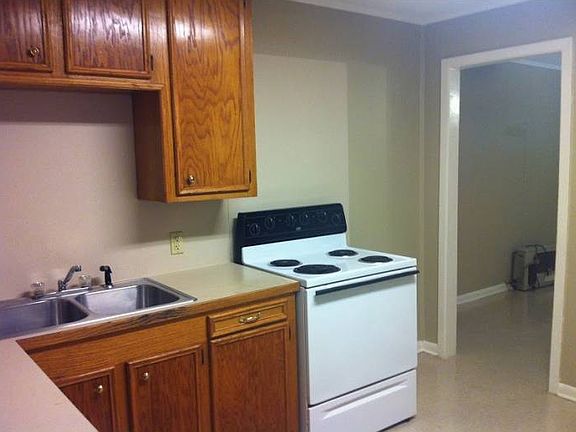 3rd image of 1210 14th St #B