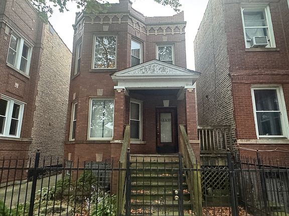 4th image of 4855 W Iowa St