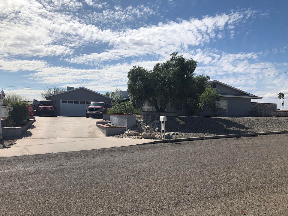 1st image of 79 Bermuda Ave