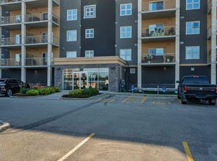 Creek Bend Rd #401, Winnipeg, MB R2N 3Z8