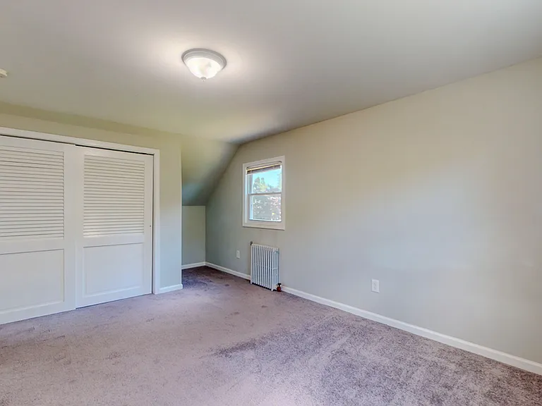 677 Garfield Ave — Photo 17