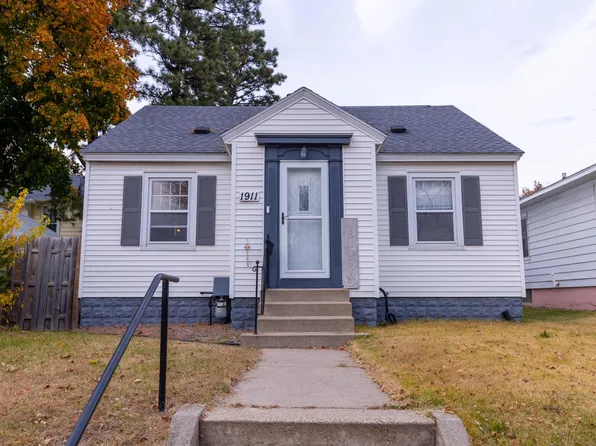 1911 Farnam STREET, La Crosse, WI 54601
