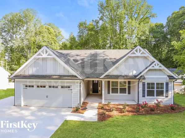 7030 Lawson Dr, Gainesville, GA 30506