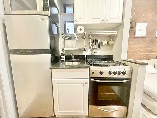 Rented by Century 21 Premier  | media 5